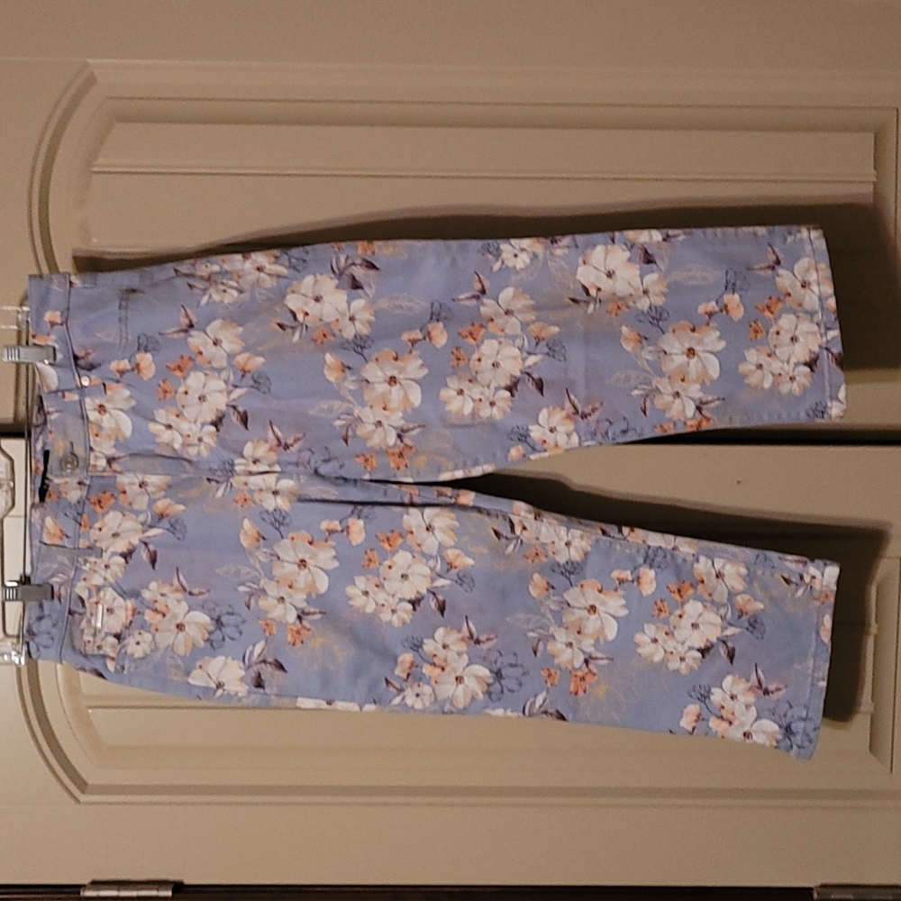 Nine West capris